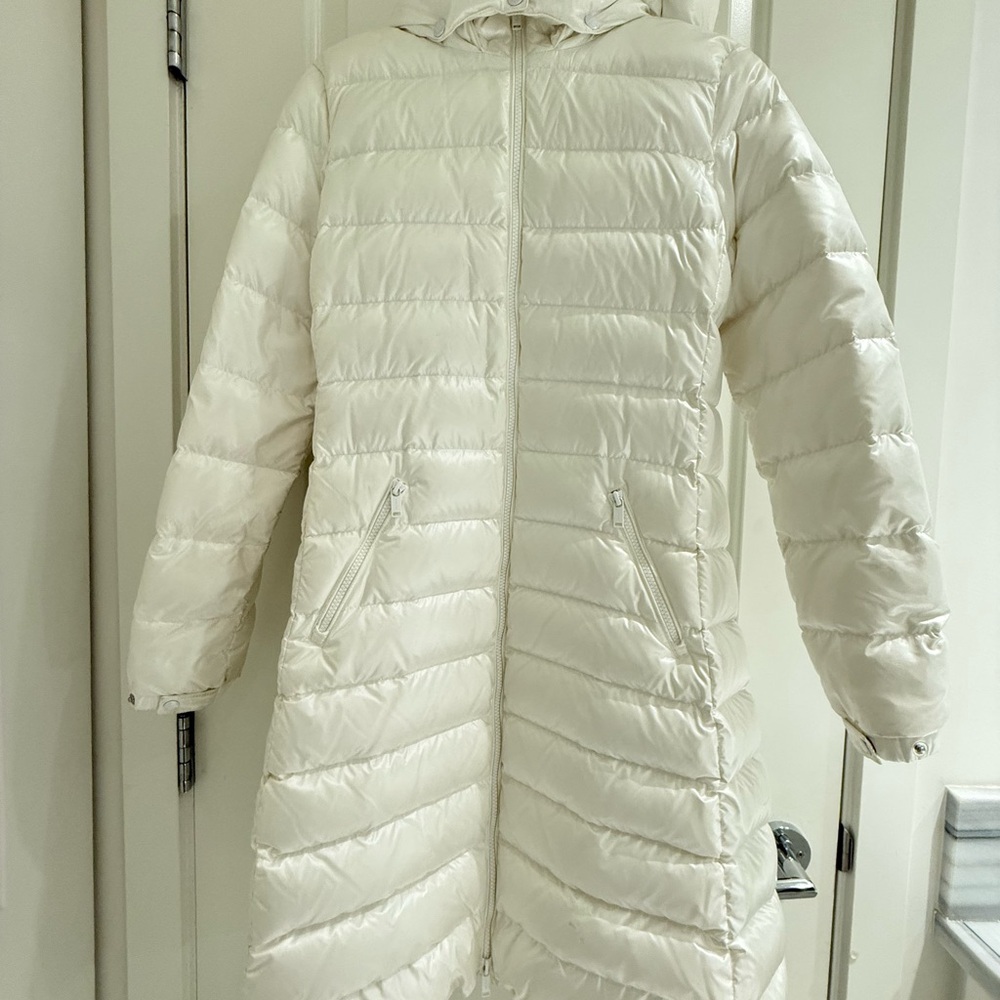 Babaton Cream Puffer Jacket